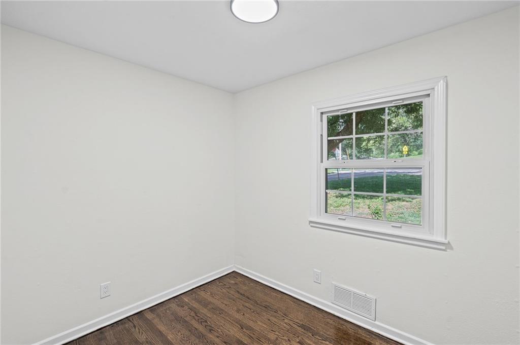 5400 Hunter Street Property Photo 24