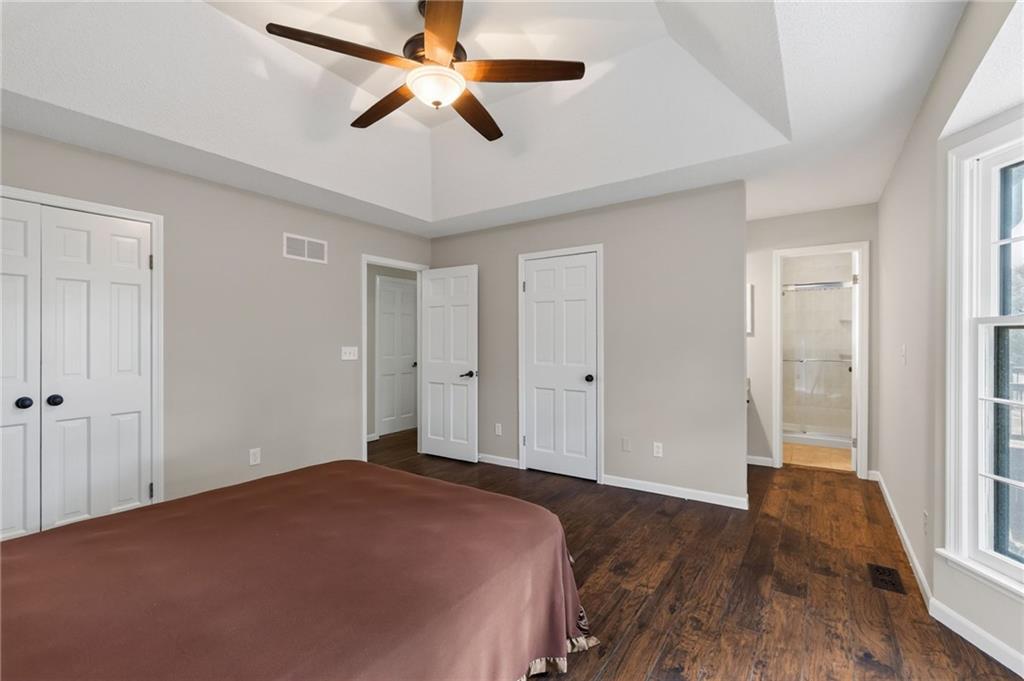 15413 W 152nd Street Property Photo 12