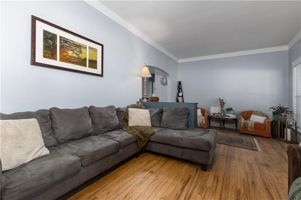 208 W Euclid Street Property Photo 10