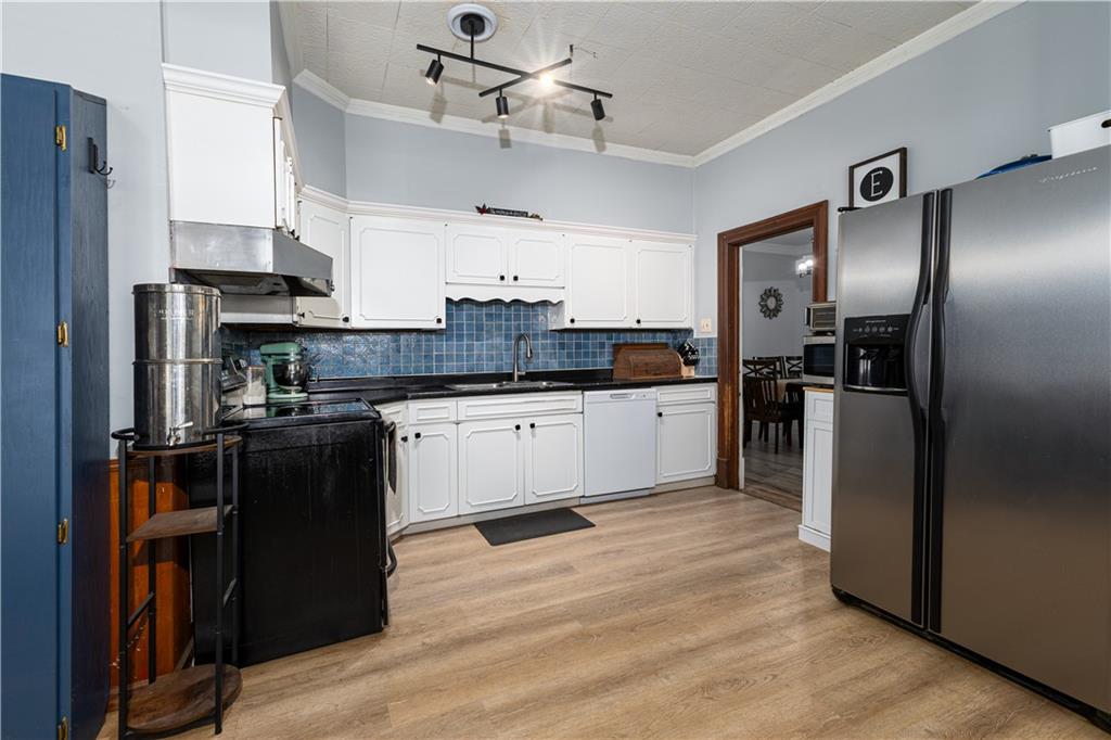 208 W Euclid Street Property Photo 19
