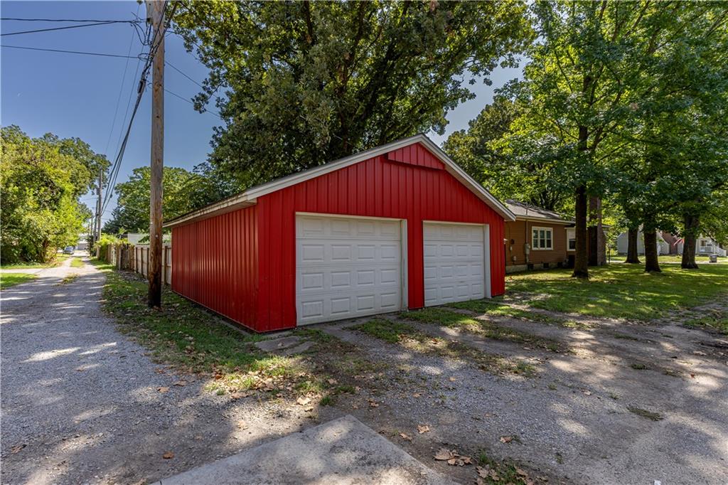 208 W Euclid Street Property Photo 49