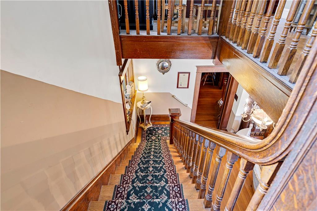 140 Van Brunt Boulevard Property Photo 7