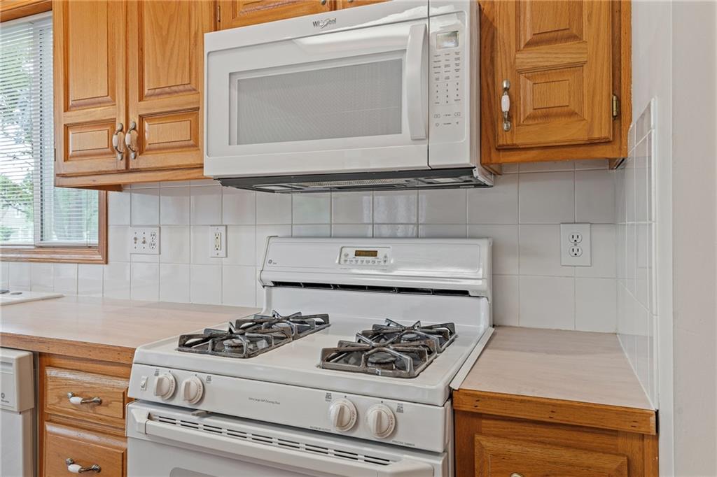 9110 Nw 86th Street Property Photo 22