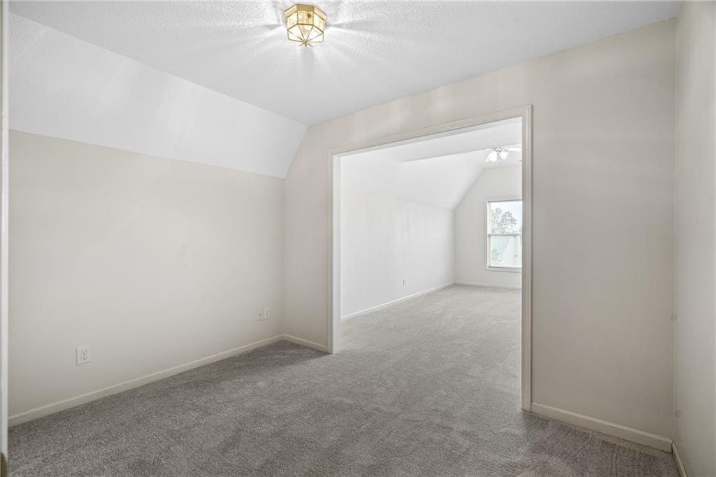 9110 Nw 86th Street Property Photo 40