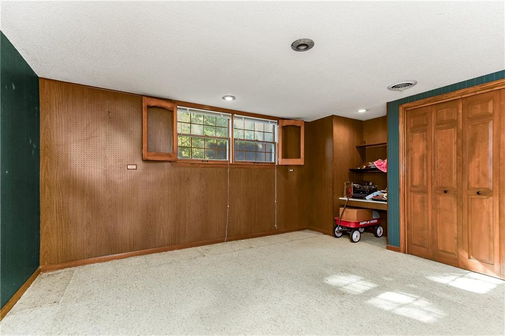 815 Adams Drive Property Photo 26