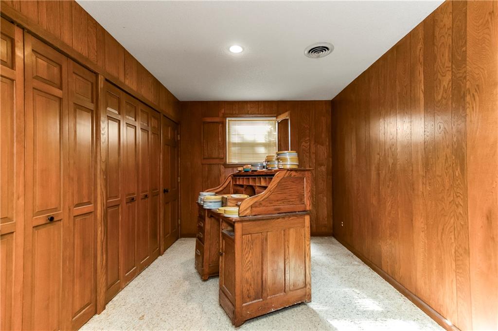 815 Adams Drive Property Photo 28