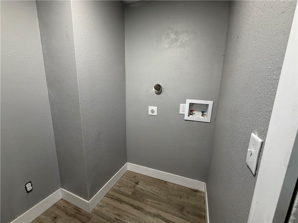 606 East Street Property Photo 21
