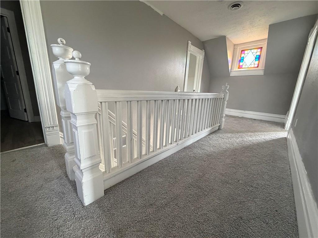 606 East Street Property Photo 24