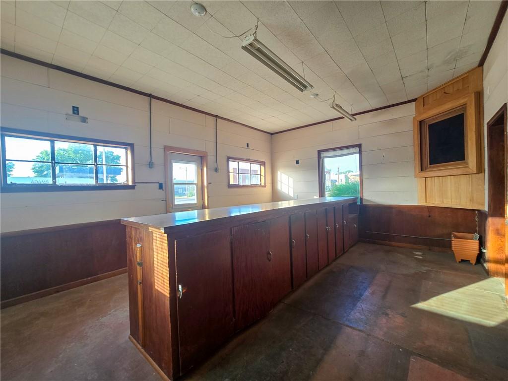 Main Street Property Photo 9