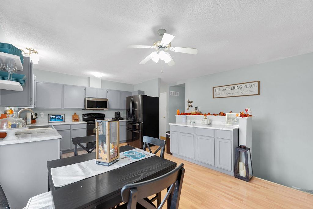 1336 Tall Grass Drive Property Photo 13