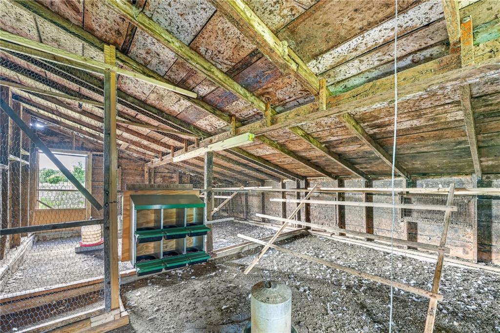16526 New Lawrence Road Property Photo 27