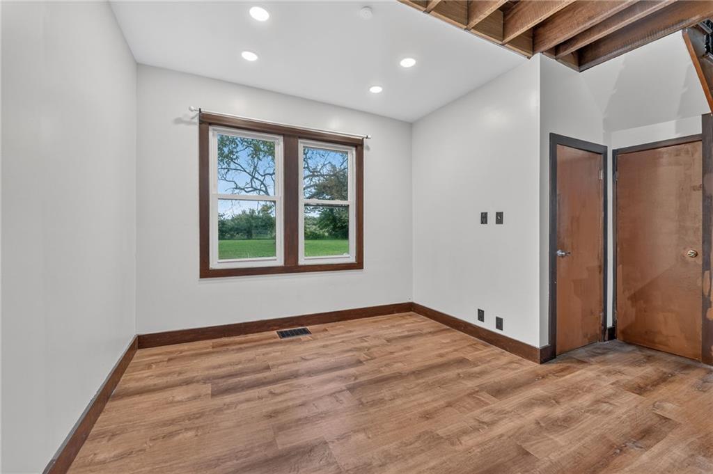 16526 New Lawrence Road Property Photo 43