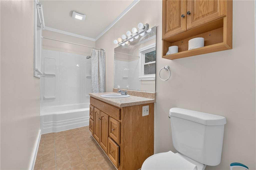 16526 New Lawrence Road Property Photo 56