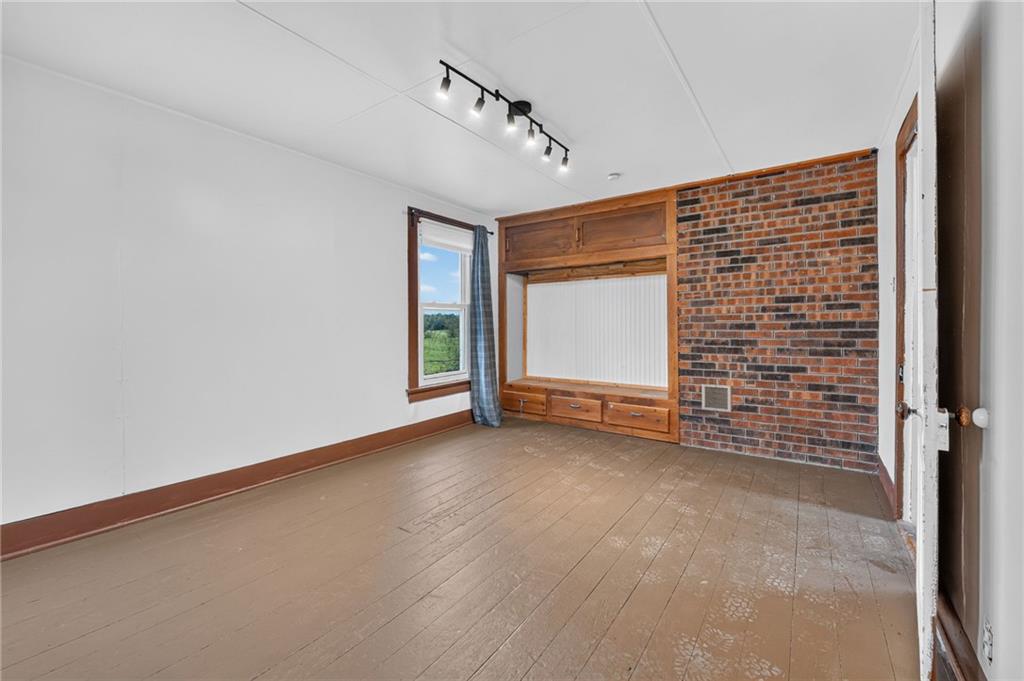 16526 New Lawrence Road Property Photo 61