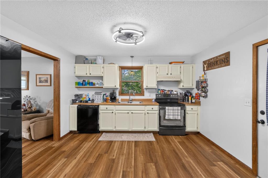 619 Maple Street Property Photo 10