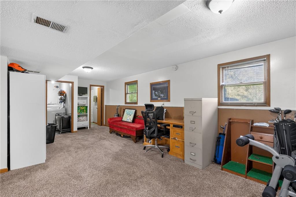 619 Maple Street Property Photo 20