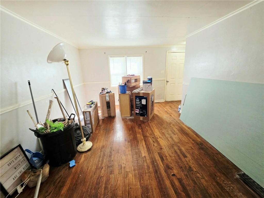 429 Fieldcrest N/a Property Photo 9