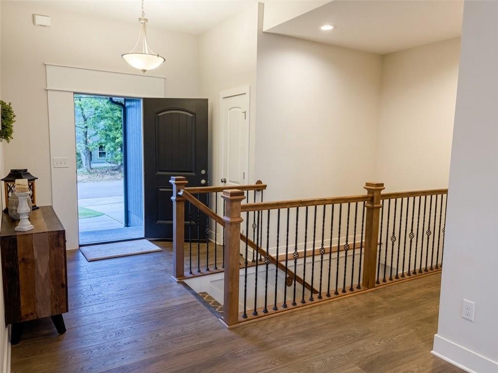 609 Campbell Street Property Photo 7