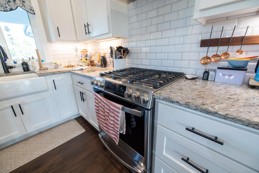 22010 S Excelsior Road Property Photo 17