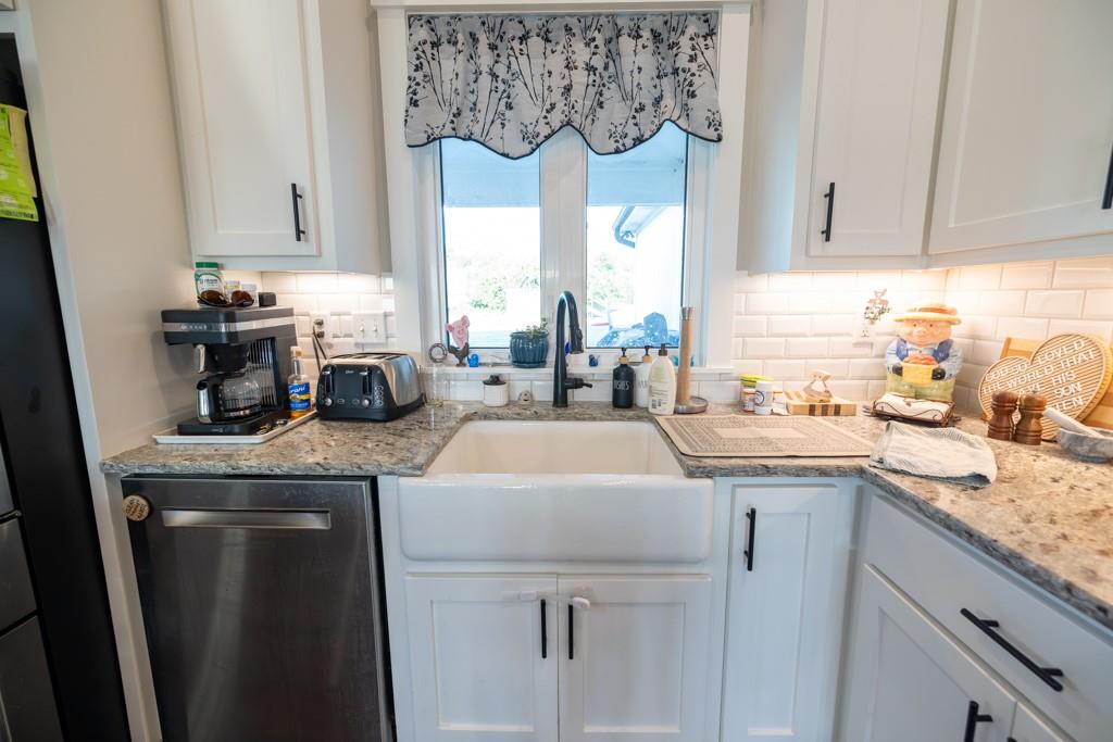 22010 S Excelsior Road Property Photo 18