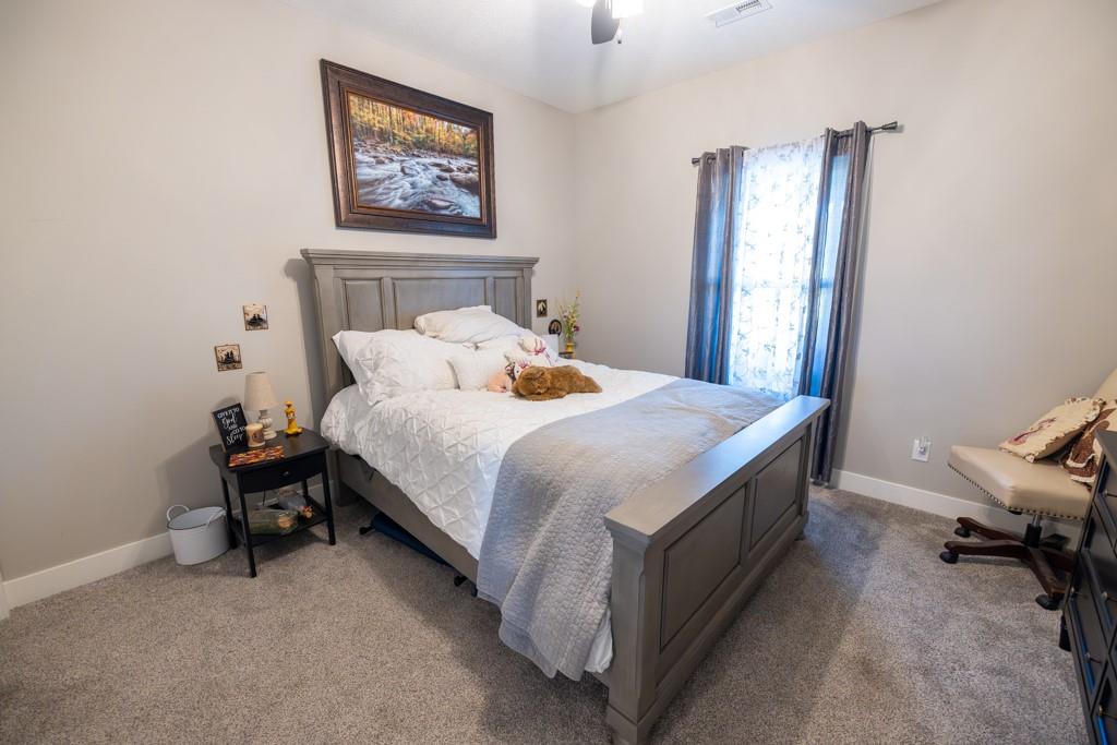 22010 S Excelsior Road Property Photo 27