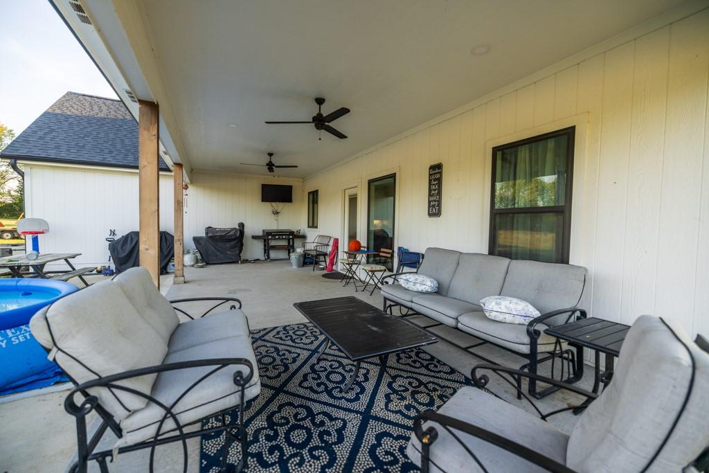 22010 S Excelsior Road Property Photo 36