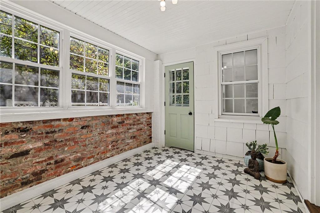 5406 Ash Street Property Photo 4
