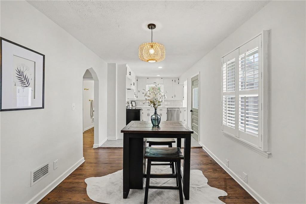 5406 Ash Street Property Photo 8