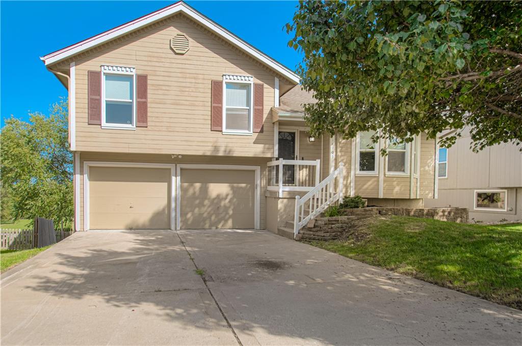 14105 Lora Street Property Photo 1