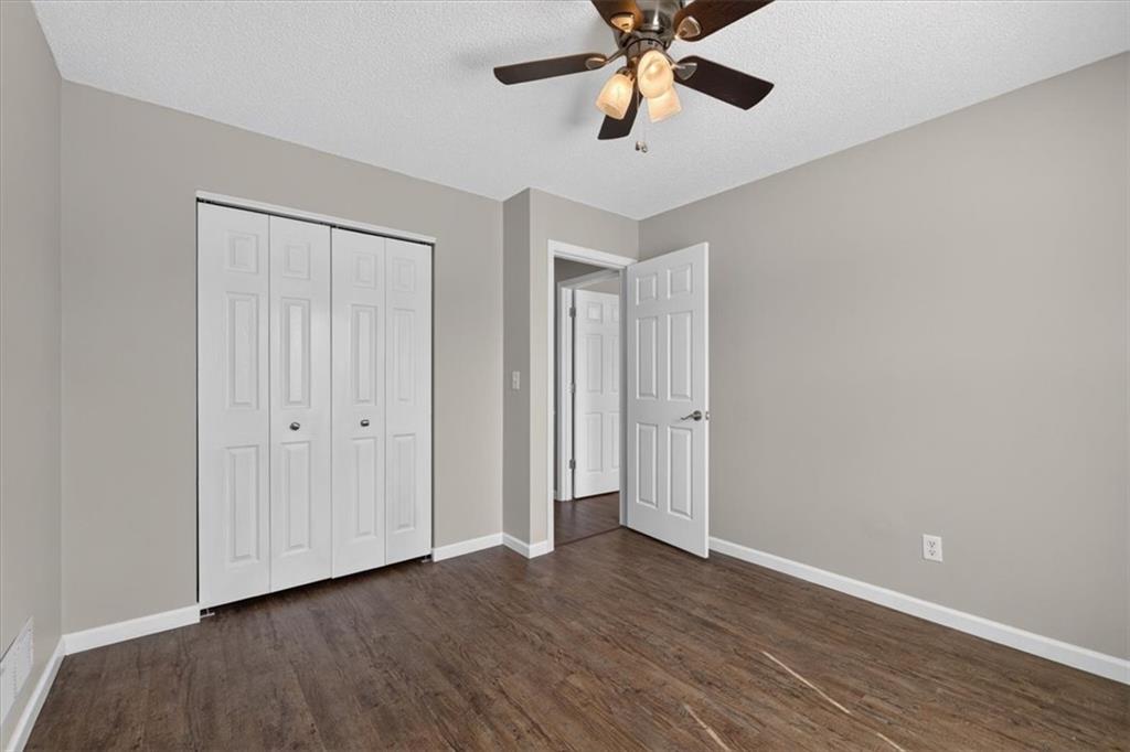 100 E South Avenue Property Photo 26