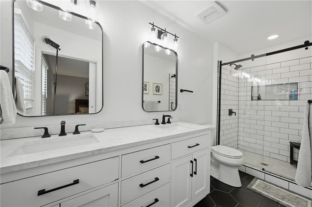 5421 W 96th Terrace Property Photo 18