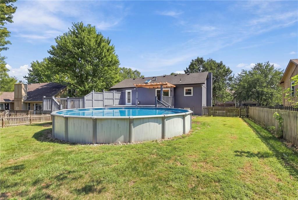 408 Huntington Court Property Photo 18