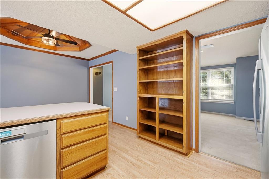 408 Huntington Court Property Photo 21