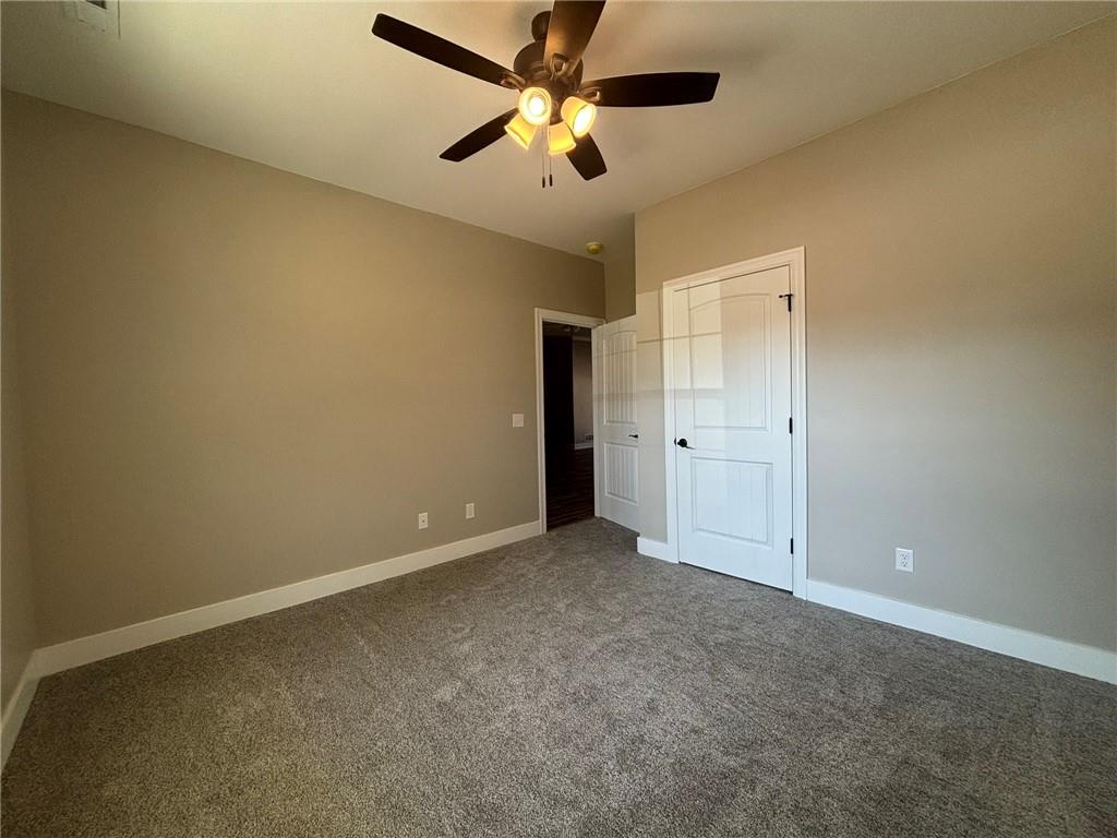 105 W Fawn Drive Property Photo 36