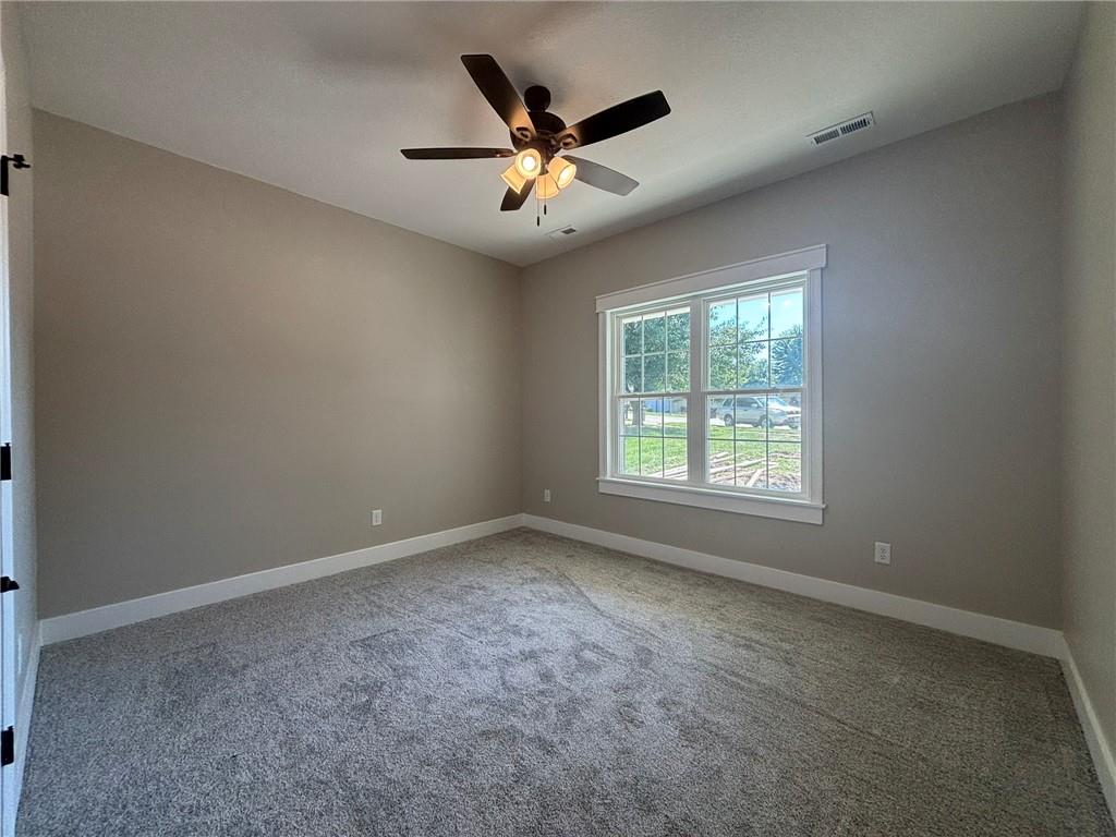 105 W Fawn Drive Property Photo 37