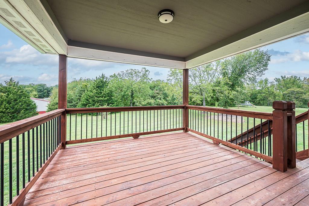 19602 Dempsey Road Property Photo 28