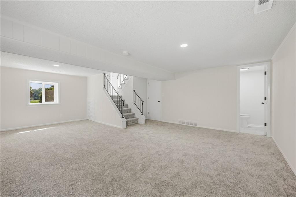 8248 Armstrong Avenue Property Photo 20