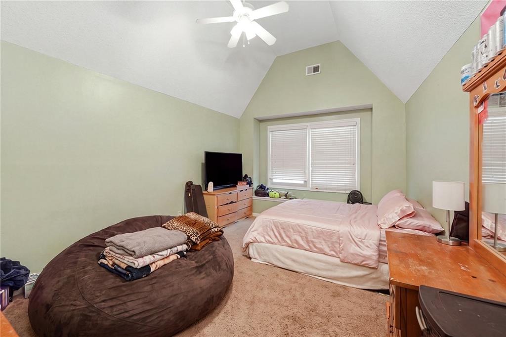1732 Ne 80th Place Property Photo 10