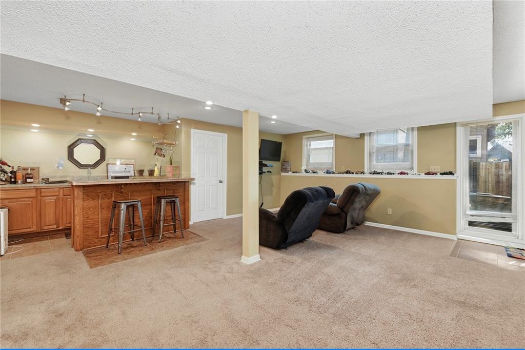 1732 Ne 80th Place Property Photo 12