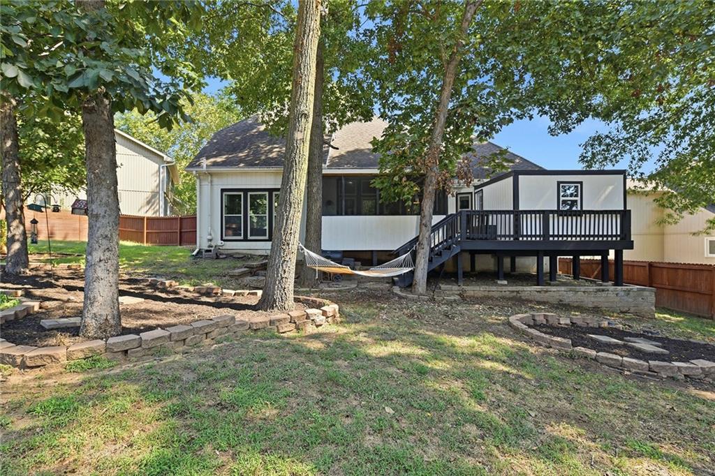 1732 Ne 80th Place Property Photo 15