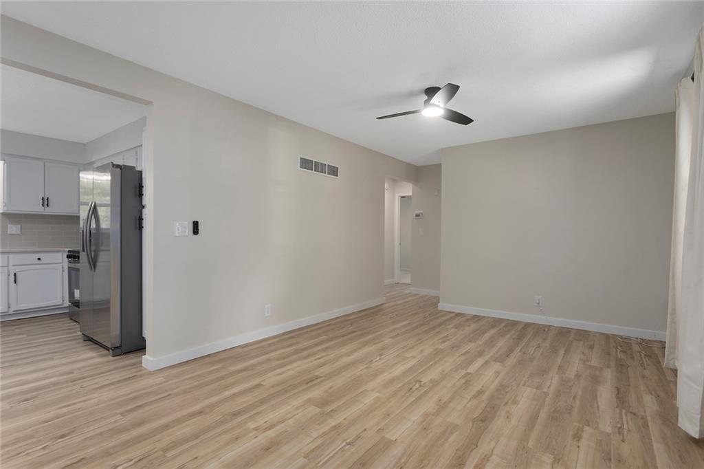 13421 Lowell Avenue Property Photo 5