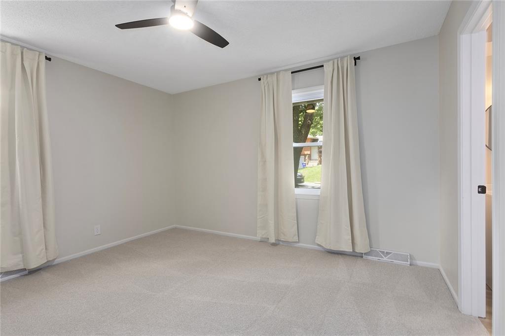 13421 Lowell Avenue Property Photo 15