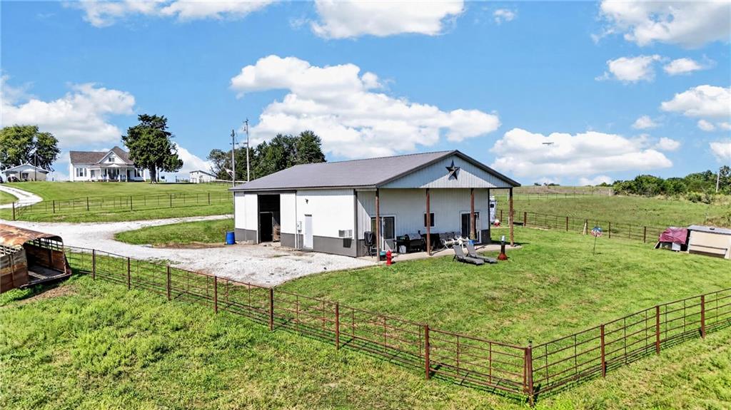4845 Sw Springtown Road Property Photo 1