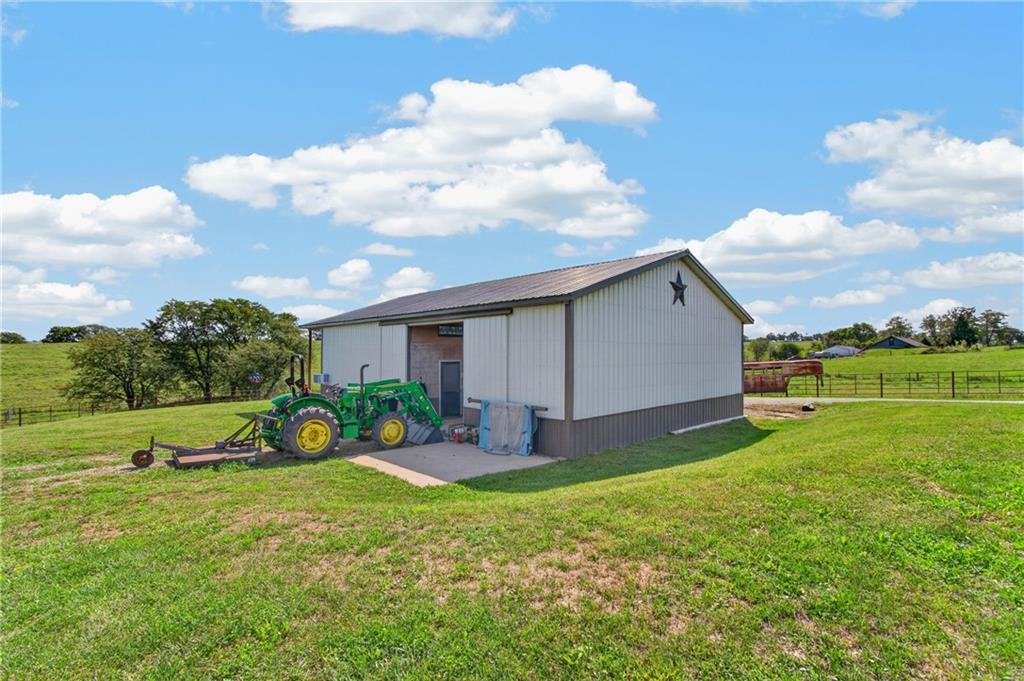 4845 Sw Springtown Road Property Photo 6