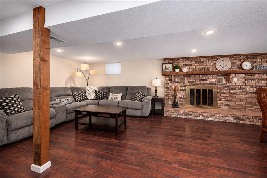 5037 Saratoga Drive Property Photo 6