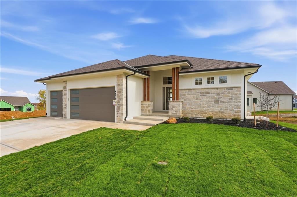 1304 Larkspur Place Property Photo 1