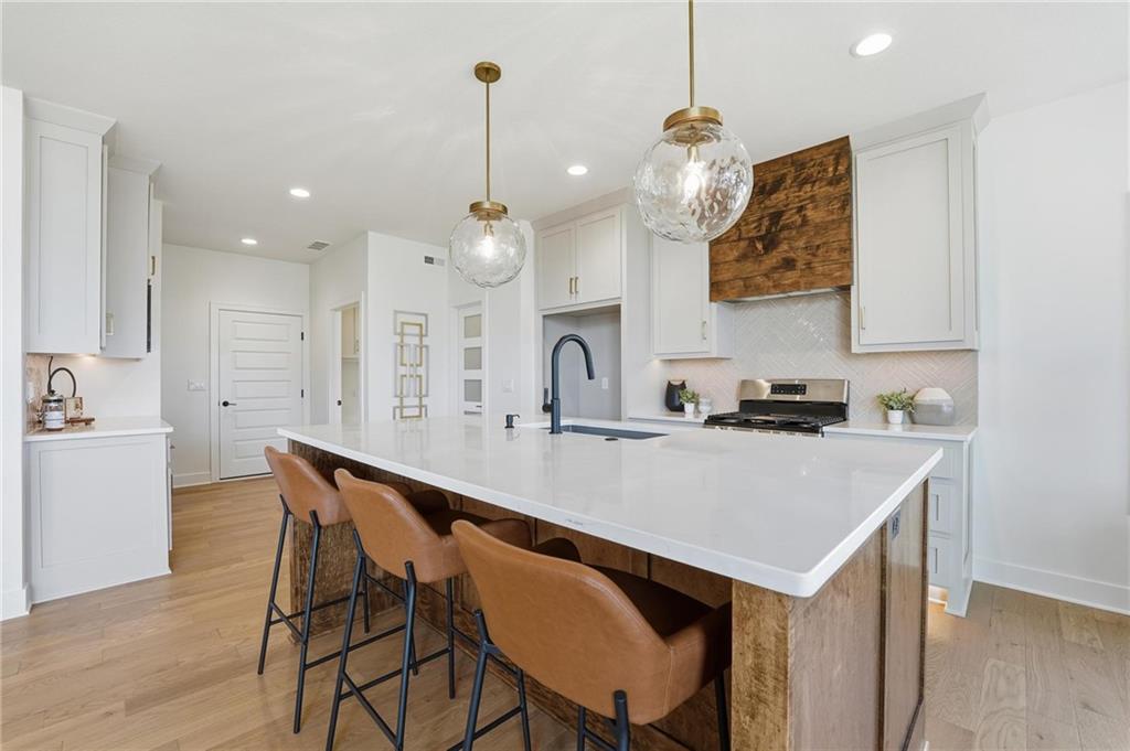 1304 Larkspur Place Property Photo 7