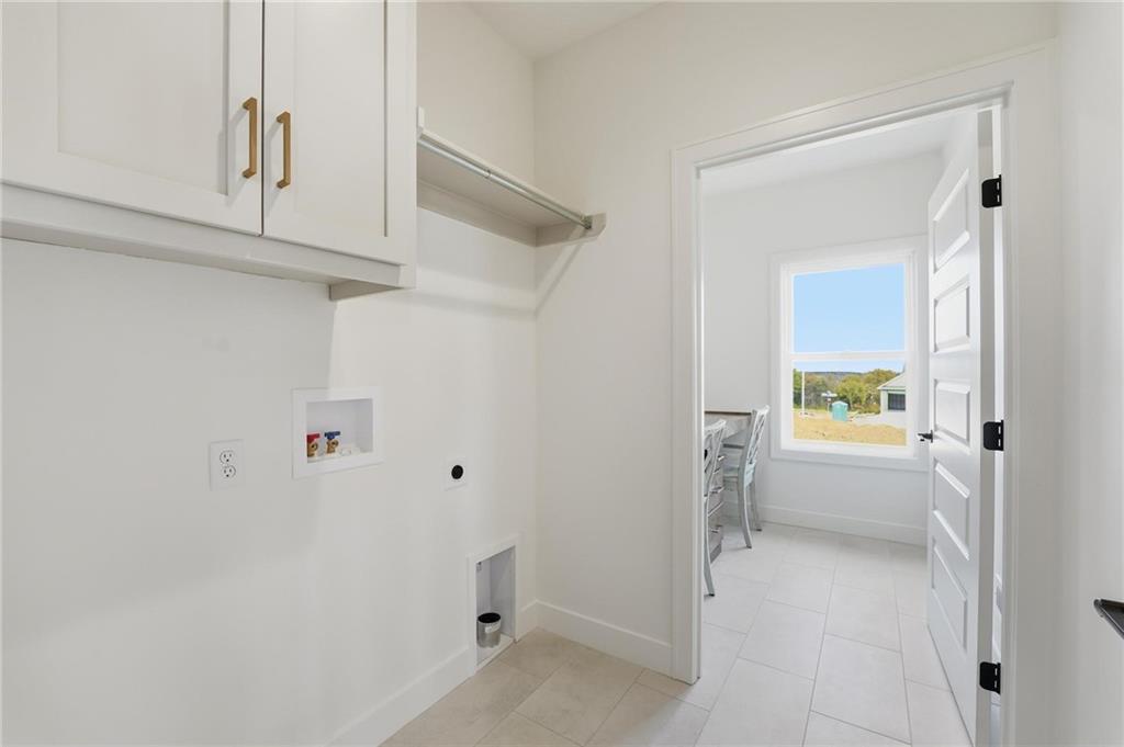 1304 Larkspur Place Property Photo 11