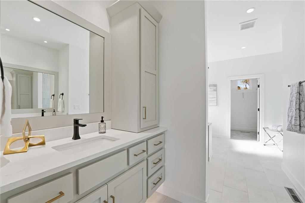 1304 Larkspur Place Property Photo 16