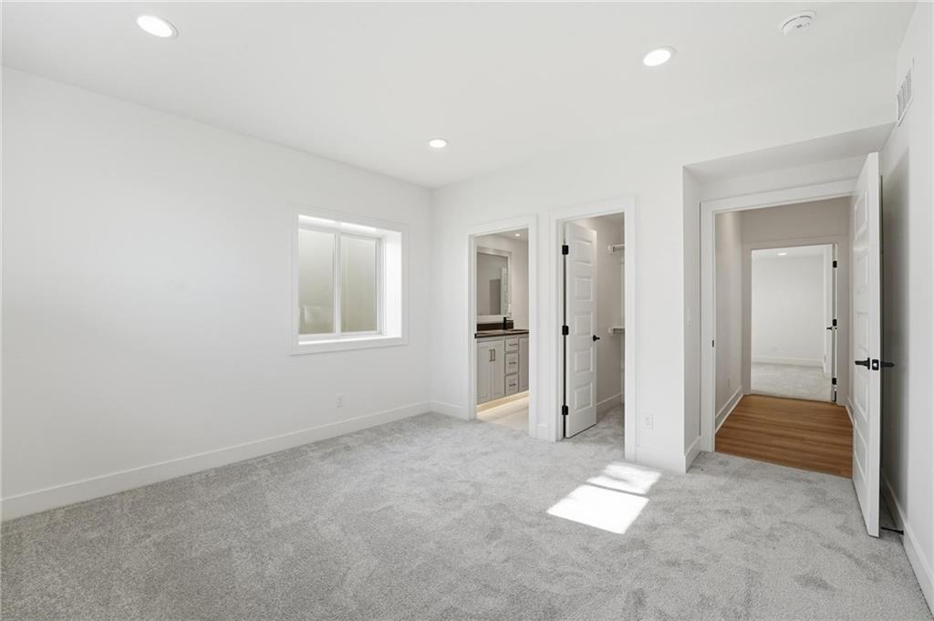 1304 Larkspur Place Property Photo 35